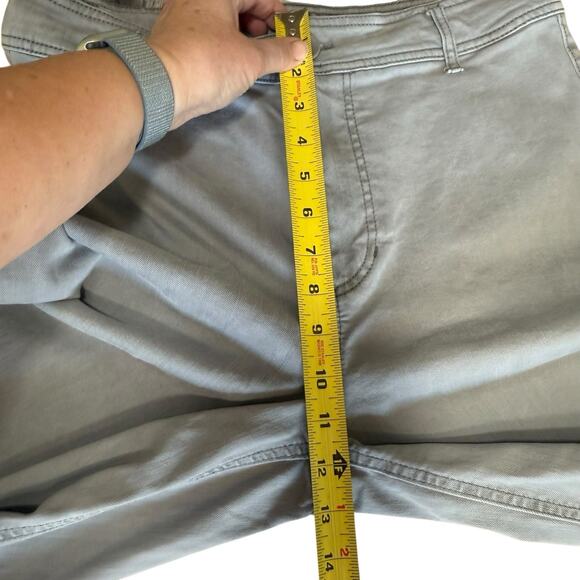 Oat New York Jeans Women's 10/30 Light Wash Blue/Gray High Rise Wide Leg Raw Hem - Picture 9 of 10